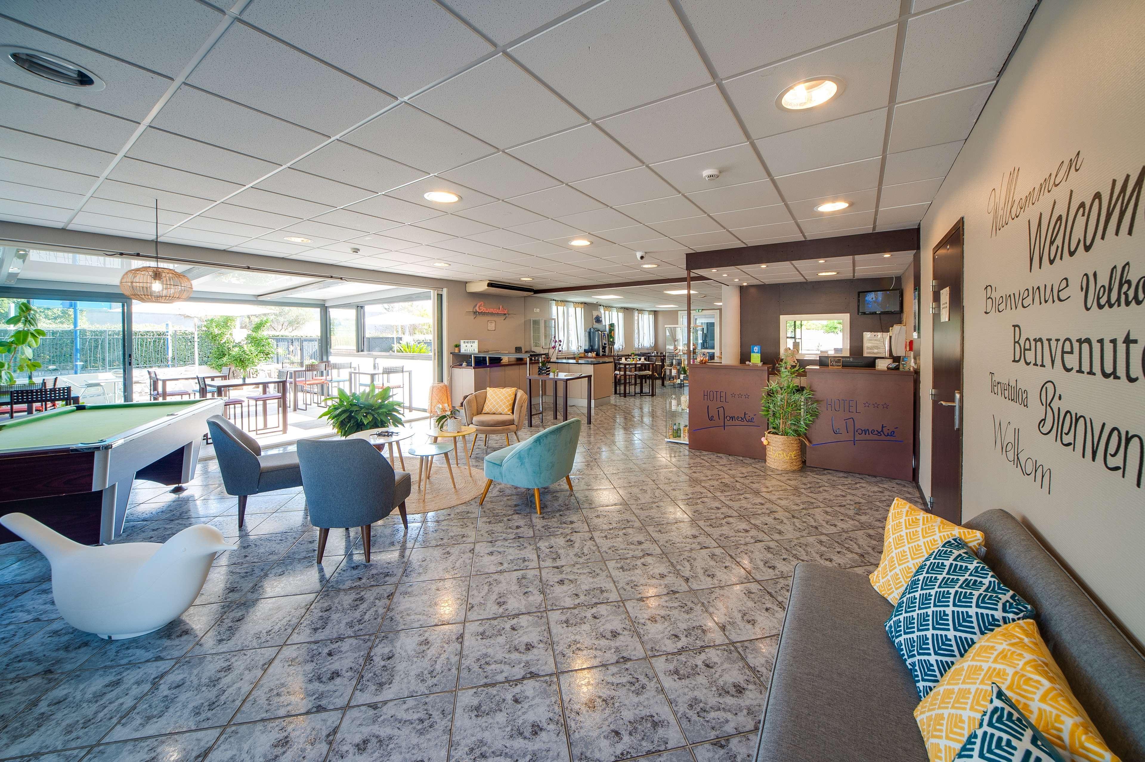 ชัวร์ โฮเทล บาย เบสต์ เวสเทิร์น เบซิเยร์ เลอ โมเนสตี Hotel Boujan-sur-Libron ภายนอก รูปภาพ